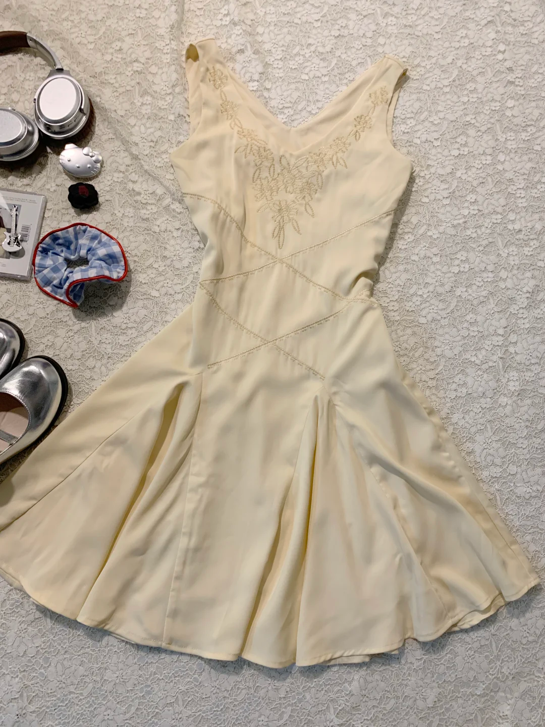 Elegant A Line V Neck Satin Embroidery Short Homecoming Dress,Summer 18th Birthday Dress GG4075