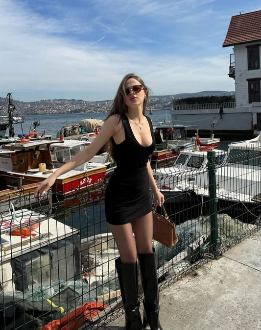 Sexy Black Mermaid U Neck Satin Short Homecoming Dress,Summer 19th Birthday Dress GG4262