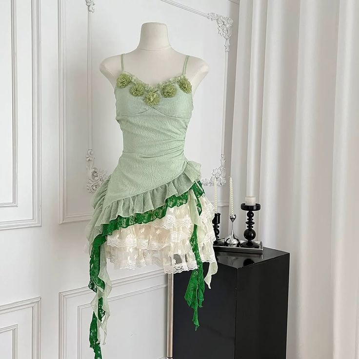 Gorgeous A Line Spaghetti Straps Satin Lace With Ruffles Flower Short Homecoming Dress,Summer 17th Birthday Dress GG4361