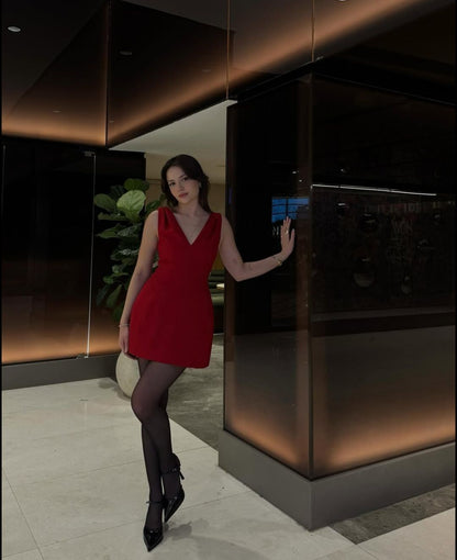 Eelgant A Line V Neck Burgundy Satin Short Homecoming Dress,Summer 19th Birthday Dress GG4372