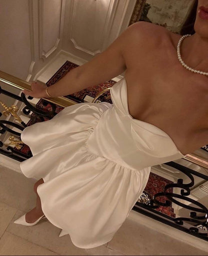 Pretty Sweetheart A Line Satin Short Homecoming Dress,Vacation Dress,Summer 18th Birthday Dress GG5017