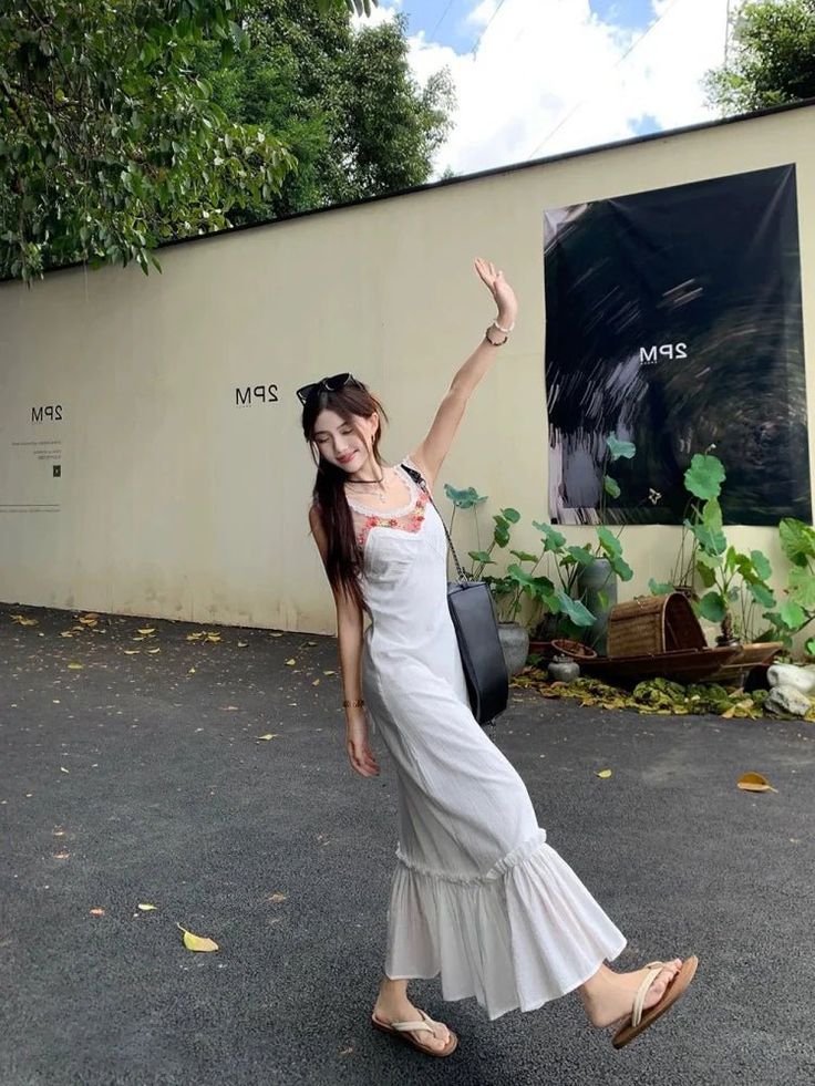 Chic Pretty A Line U Neck Satin Applique Long Prom Dress,Evening Dress GG5103