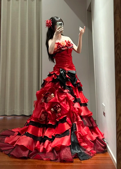 Chic Retro Ball Gown Strapless Tiered Satin Without Sleeves Long Prom Dress,Evening Dress GG5484