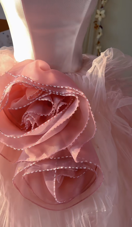 Sweet Pink Ball Gown Strapless Satin Tulle Without Sleeves Long Prom Dress,Evening Dress GG5521