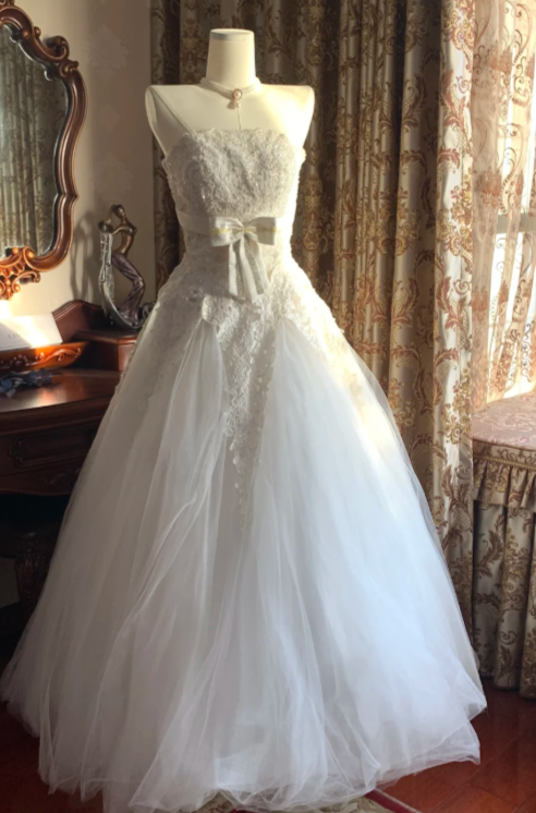 Pretty Ball Gown Strapless Tulle Lace Without Sleeves Long Prom Dress,Evening Dress GG5535